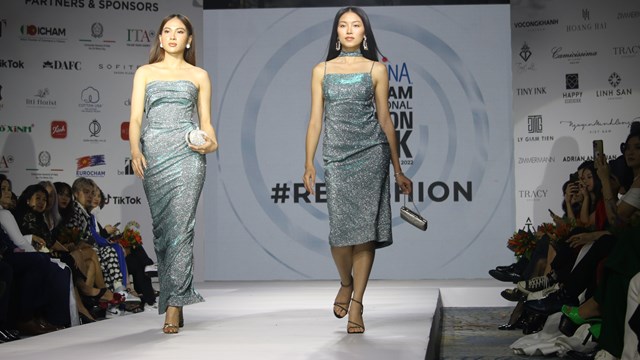 Các thiết kế độc lạ được hé lộ tại tuần lễ thời trang Việt Nam 2022