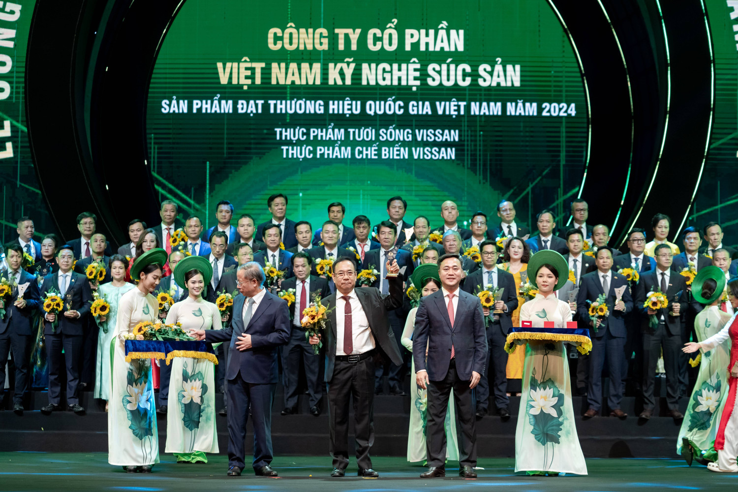 Những sản phẩm “Vươn mình tiến vào kỷ nguyên xanh”: Thực phẩm Vissan