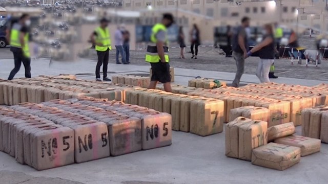2 trung tâm buôn lậu cocaine lớn vào châu Âu