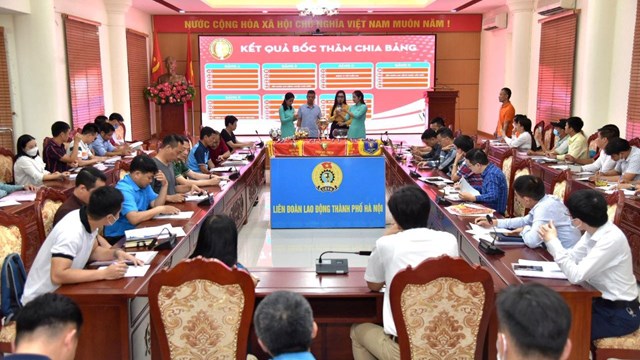 28 đội bóng tranh tài tại Giải Bóng đá CNVCLĐ Cúp Báo Lao động Thủ đô lần thứ VII năm 2022