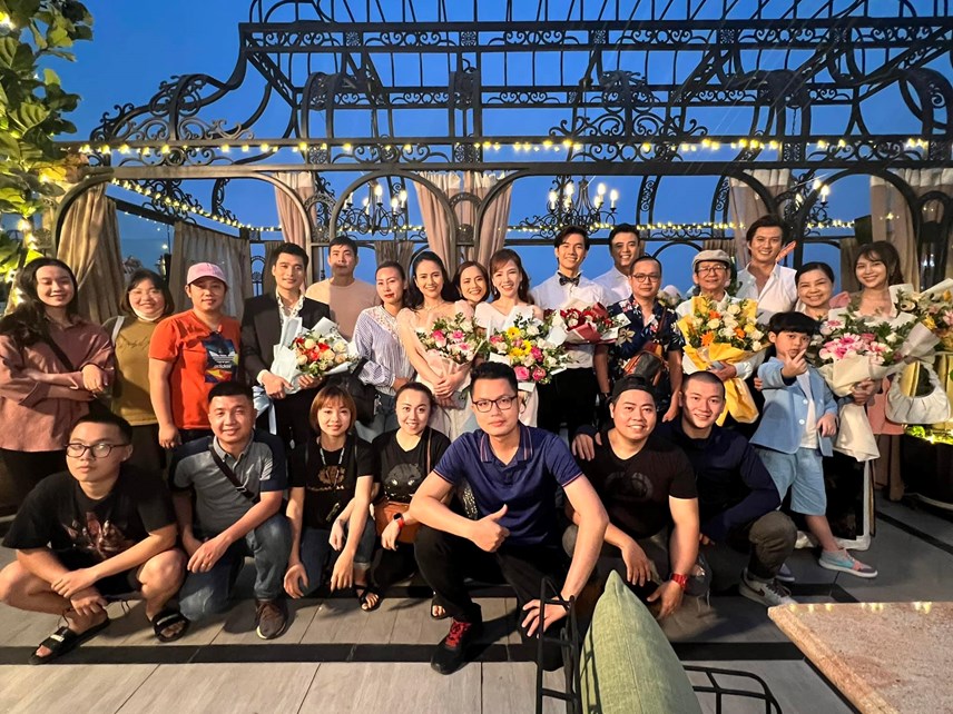 3-ch224ng-ngu-l226m-cua-39anh-c243-phai-d224n-244ng-kh244ng39-chia-tay-kh225n-gia-truyen-h236nh_1.jpg 3-ch224ng-ngu-l226m-cua-39anh-c243-phai-d224n-244ng-kh244ng39-chia-tay-kh225n-gia-truyen-h236nh_1.jpg