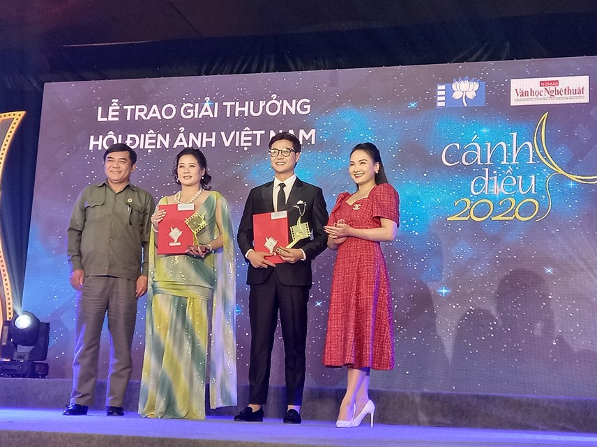 39bo-gi22439-nhan-giai-c225nh-dieu-v224ng-cho-phim-truyen-dien-anh_3.jpg 39bo-gi22439-nhan-giai-c225nh-dieu-v224ng-cho-phim-truyen-dien-anh_3.jpg