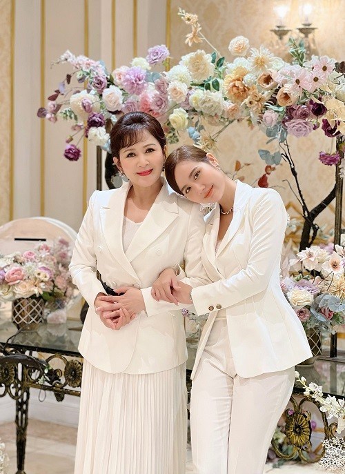 39thuong-ng224y-nang-ve39-phan-2-c243-g236-thu-h250t-kh225n-gia_4.jpg 39thuong-ng224y-nang-ve39-phan-2-c243-g236-thu-h250t-kh225n-gia_4.jpg