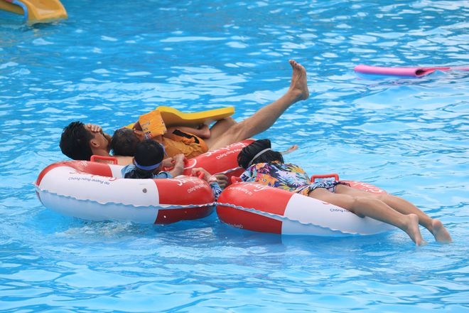 7000 mét khối nước biển Nha Trang chuyển vào để người Sài Gòn tắm: Xin giữ bí mật - ảnh 11