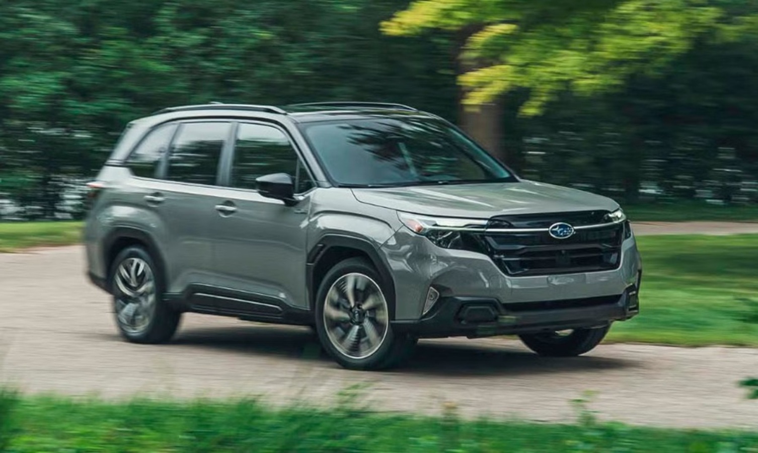 Subaru Forester giảm giá kỷ lục tới 360 triệu đồng để giải phóng xe tồn kho