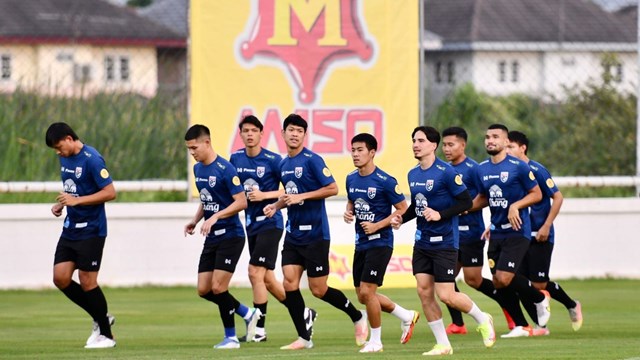 AFF Cup 2021: Tiền đạo Thái Lan tuyên bố mạnh mẽ 'sẽ đem Cup về nhà'