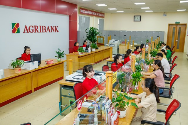 agribank-khang-dinh-vai-tr242-chu-luc-dau-tu-39tam-n244ng39_3.jpeg agribank-khang-dinh-vai-tr242-chu-luc-dau-tu-39tam-n244ng39_3.jpeg