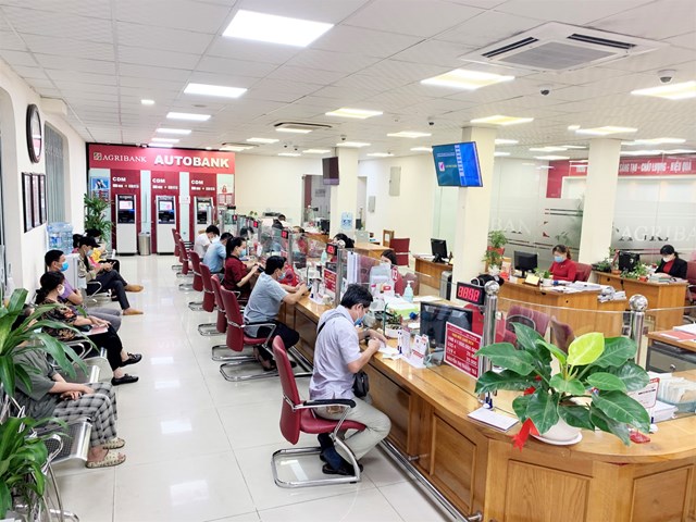 agribank-th234m-5500-ty-dong-ho-tro-l227i-suat-cho-kh225ch-h224ng-trong-m249a-dich_2.jpeg agribank-th234m-5500-ty-dong-ho-tro-l227i-suat-cho-kh225ch-h224ng-trong-m249a-dich_2.jpeg