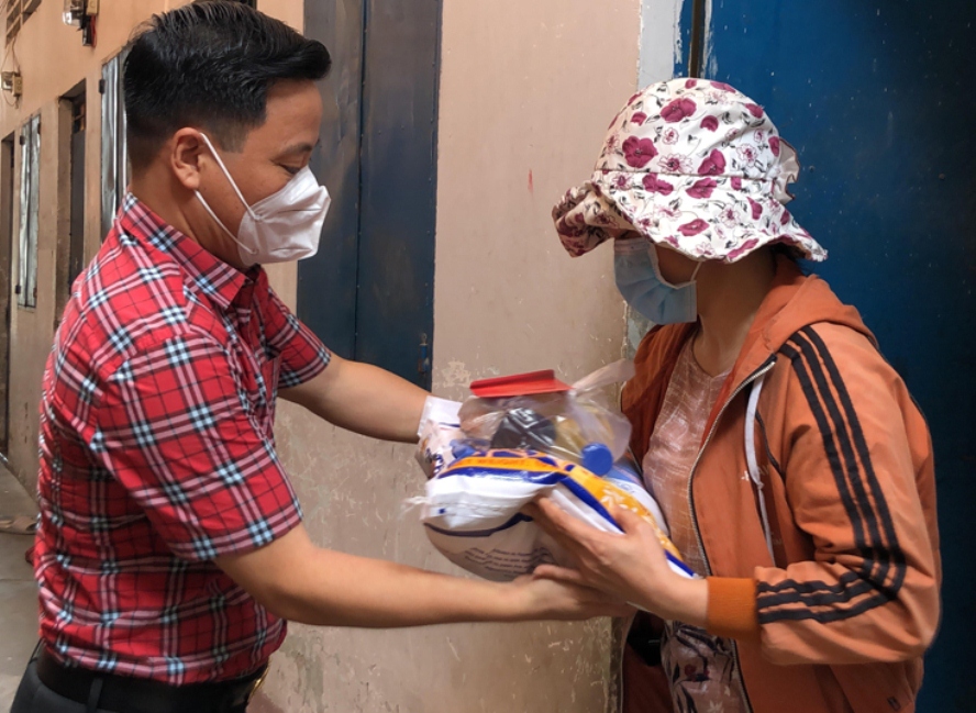 ‘Ai ở đâu thì yên đó, nếu khó khăn thì liên hệ với Ban tương tế’