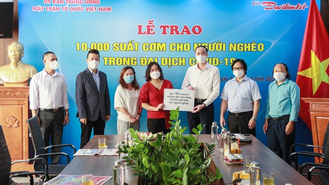 Ấm áp trong gian khó