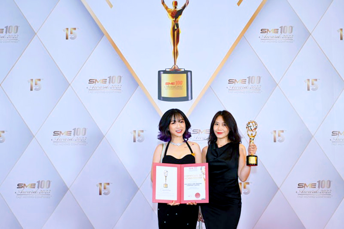 Thương hiệu Sen Media vinh dự nhận giải thưởng danh giá SME100 Awards 2023 