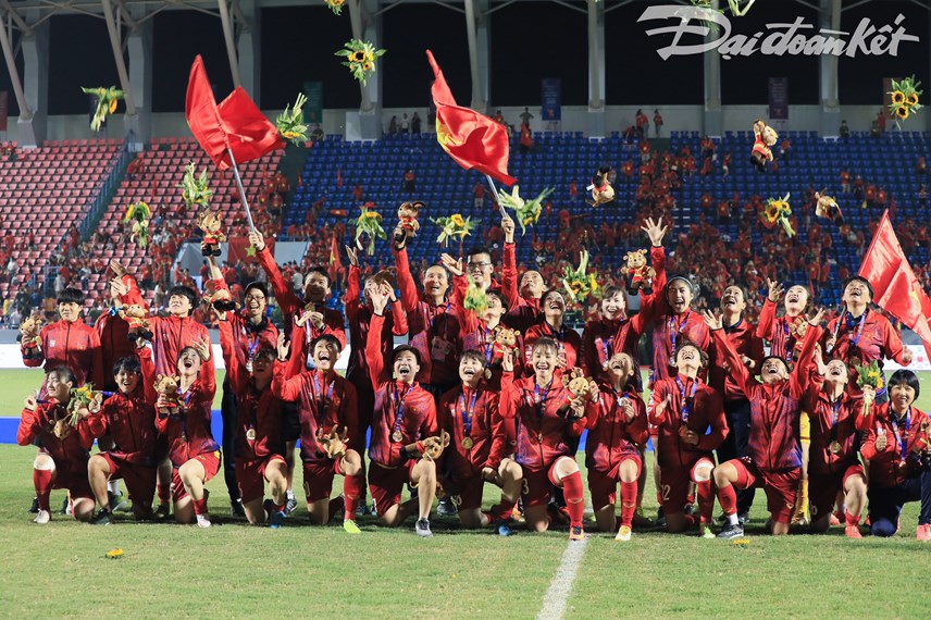 anh-c225c-nu-tuyen-thu-tu-h224o-nhan-huy-chuong-v224ng-sea-games-31_13.jpg