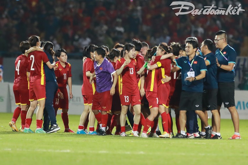 anh-c225c-nu-tuyen-thu-tu-h224o-nhan-huy-chuong-v224ng-sea-games-31_4.jpg
