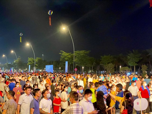 anh-carnaval-ha-long-2022-39ch226m-ng242i39-b249ng-no-du-lich-quang-ninh-dip-30-4-v224-1-5_2.jpg anh-carnaval-ha-long-2022-39ch226m-ng242i39-b249ng-no-du-lich-quang-ninh-dip-30-4-v224-1-5_2.jpg