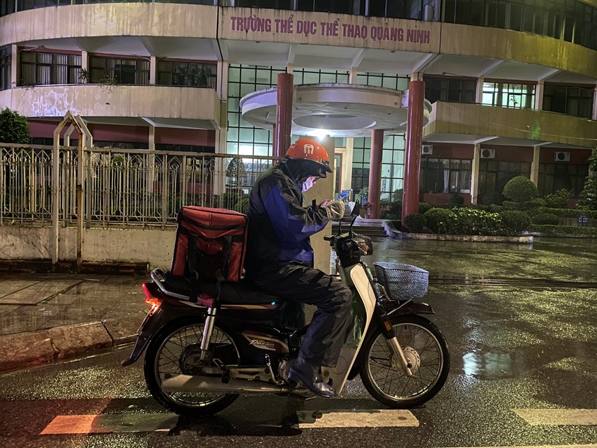 anh-ha-long-39co-ro39-trong-dot-r233t-dam-nhat-m249a-d244ng_10.jpg