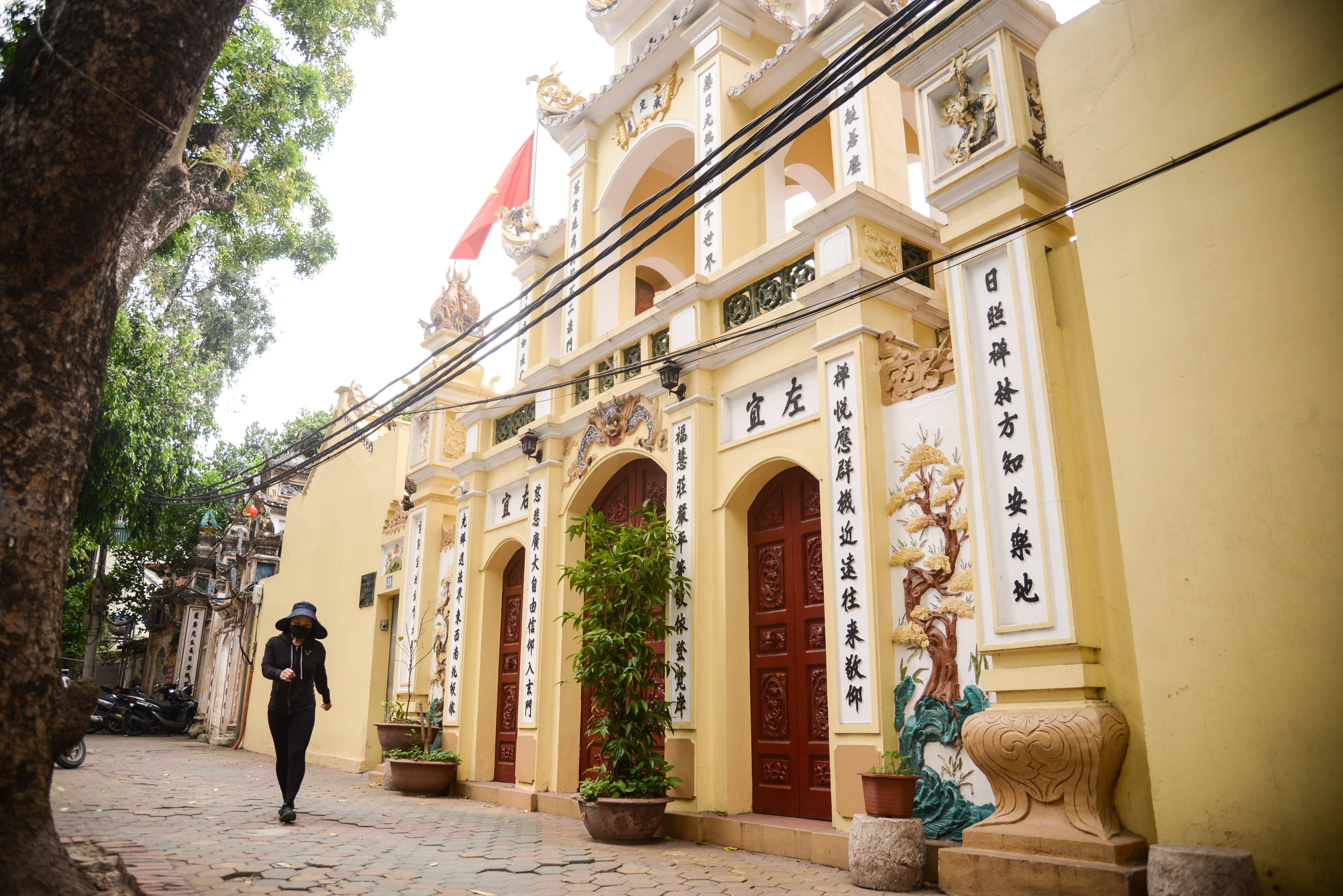 anh-ho-thien-quang-pho-di-bo-thu-s225u-cua-h224-noi-sap-dua-v224o-hoat-dong-c243-g236_8.jpg anh-ho-thien-quang-pho-di-bo-thu-s225u-cua-h224-noi-sap-dua-v224o-hoat-dong-c243-g236_8.jpg