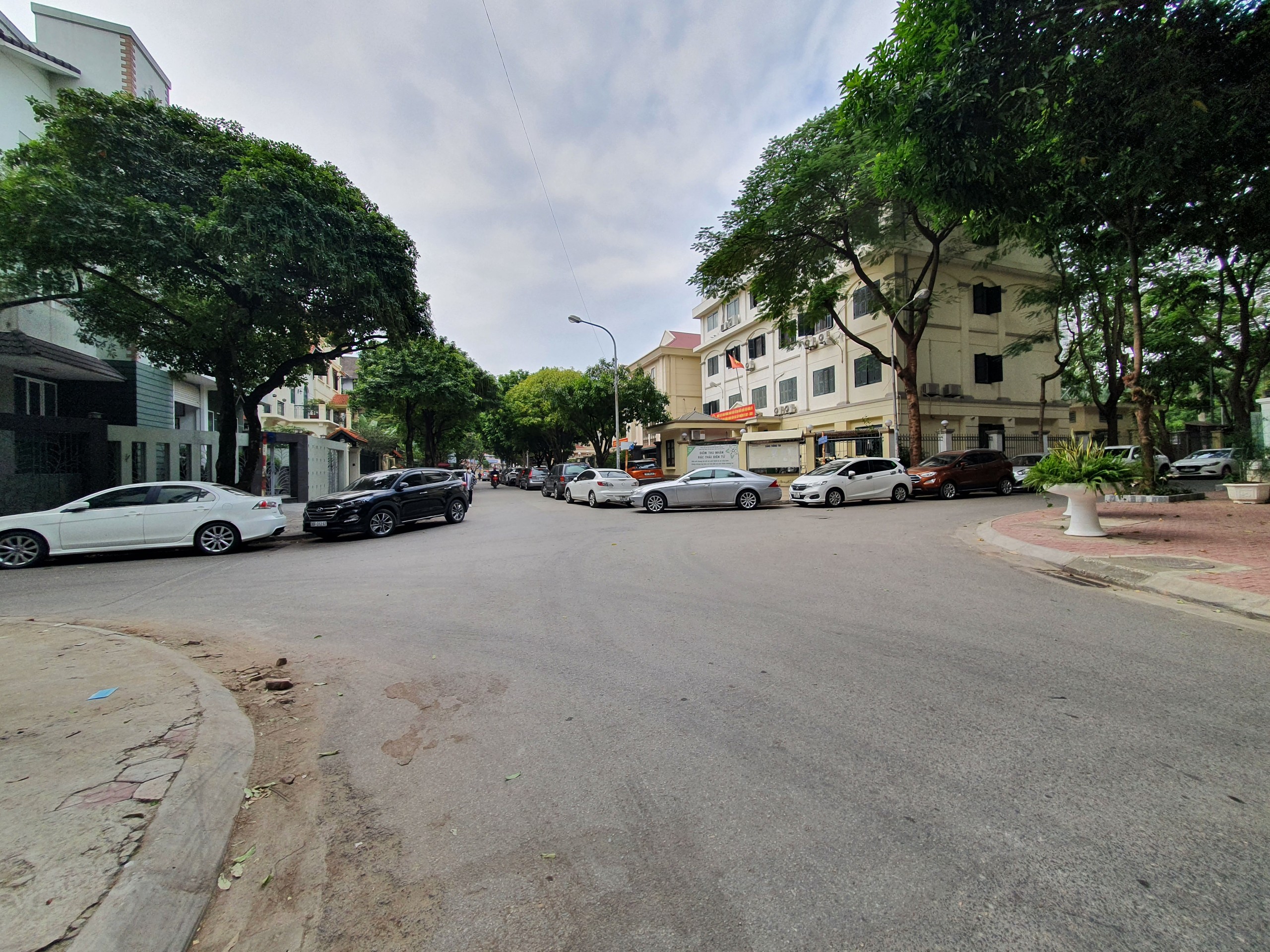 anh-ngam-hai-tuyen-pho-sap-duoc-doi-t234n-vo-chong-xu226n-quynh-luu-quang-vu_12.jpg anh-ngam-hai-tuyen-pho-sap-duoc-doi-t234n-vo-chong-xu226n-quynh-luu-quang-vu_12.jpg