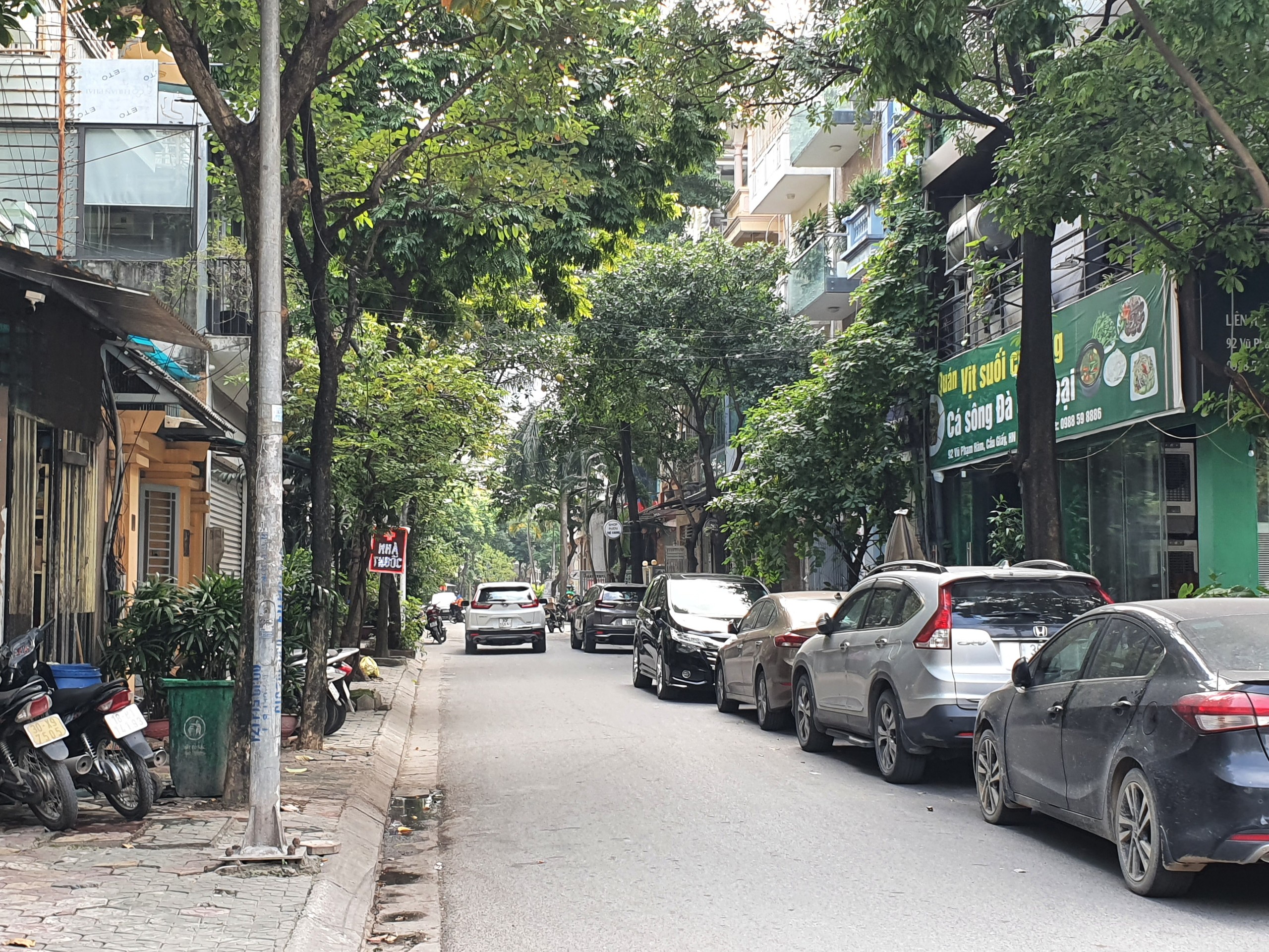 anh-ngam-hai-tuyen-pho-sap-duoc-doi-t234n-vo-chong-xu226n-quynh-luu-quang-vu_2.jpg anh-ngam-hai-tuyen-pho-sap-duoc-doi-t234n-vo-chong-xu226n-quynh-luu-quang-vu_2.jpg