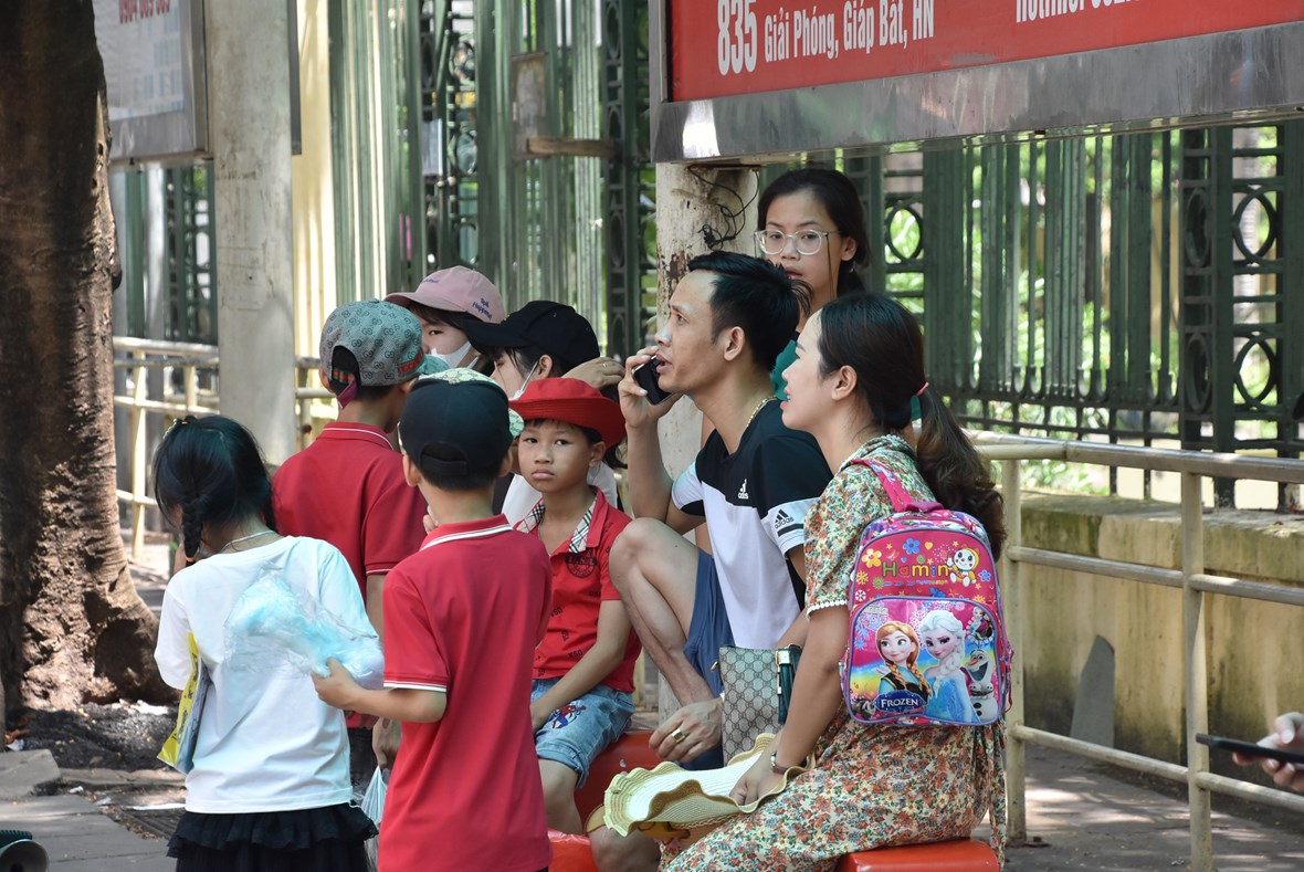 anh-xang-dat-do-troi-nang-n243ng-d226n-h224-noi-39tron39-l234n-phuong-tien-c244ng-cong_4.jpg anh-xang-dat-do-troi-nang-n243ng-d226n-h224-noi-39tron39-l234n-phuong-tien-c244ng-cong_4.jpg