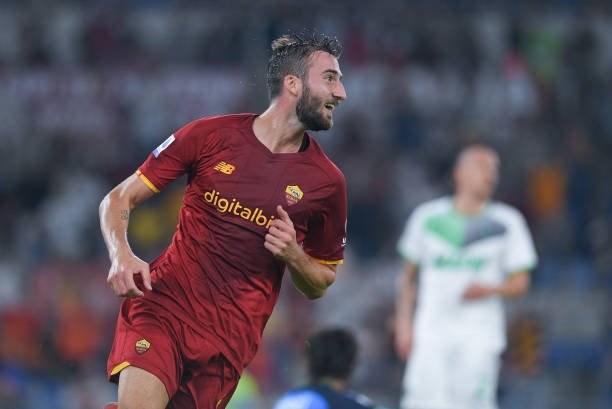 as-roma-thang-th243t-tim-hlv-mourinho-d243n-hai-cot-moc-vi-dai_1.jpg