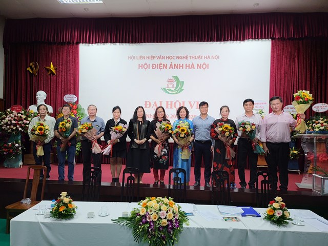 b224-b224nh-mai-phuong-l224m-chu-tich-hoi-dien-anh-h224-noi_1.jpg b224-b224nh-mai-phuong-l224m-chu-tich-hoi-dien-anh-h224-noi_1.jpg