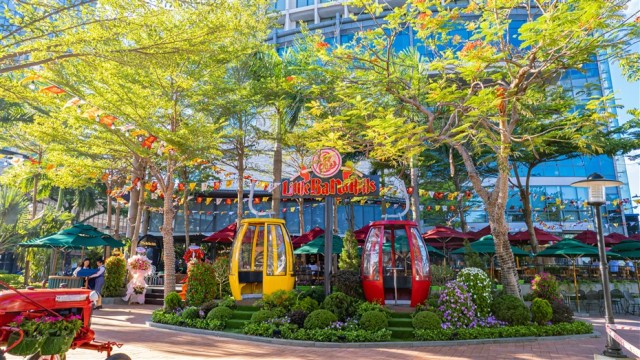Nhà hàng Little Ba Na Hills nằm tại 36 Bạch Đằng, quận Hải Châu. Ảnh: Ba Na Hills Nhà hàng Little Ba Na Hills nằm tại 36 Bạch Đằng, quận Hải Châu. Ảnh: Ba Na Hills