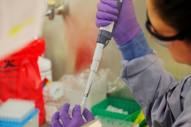 ba-thuong-nghi-si-my-th244ng-b225o-c243-ket-qua-x233t-nghiem-duong-t237nh-voi-virus-sars-cov-2_1.jpg ba-thuong-nghi-si-my-th244ng-b225o-c243-ket-qua-x233t-nghiem-duong-t237nh-voi-virus-sars-cov-2_1.jpg