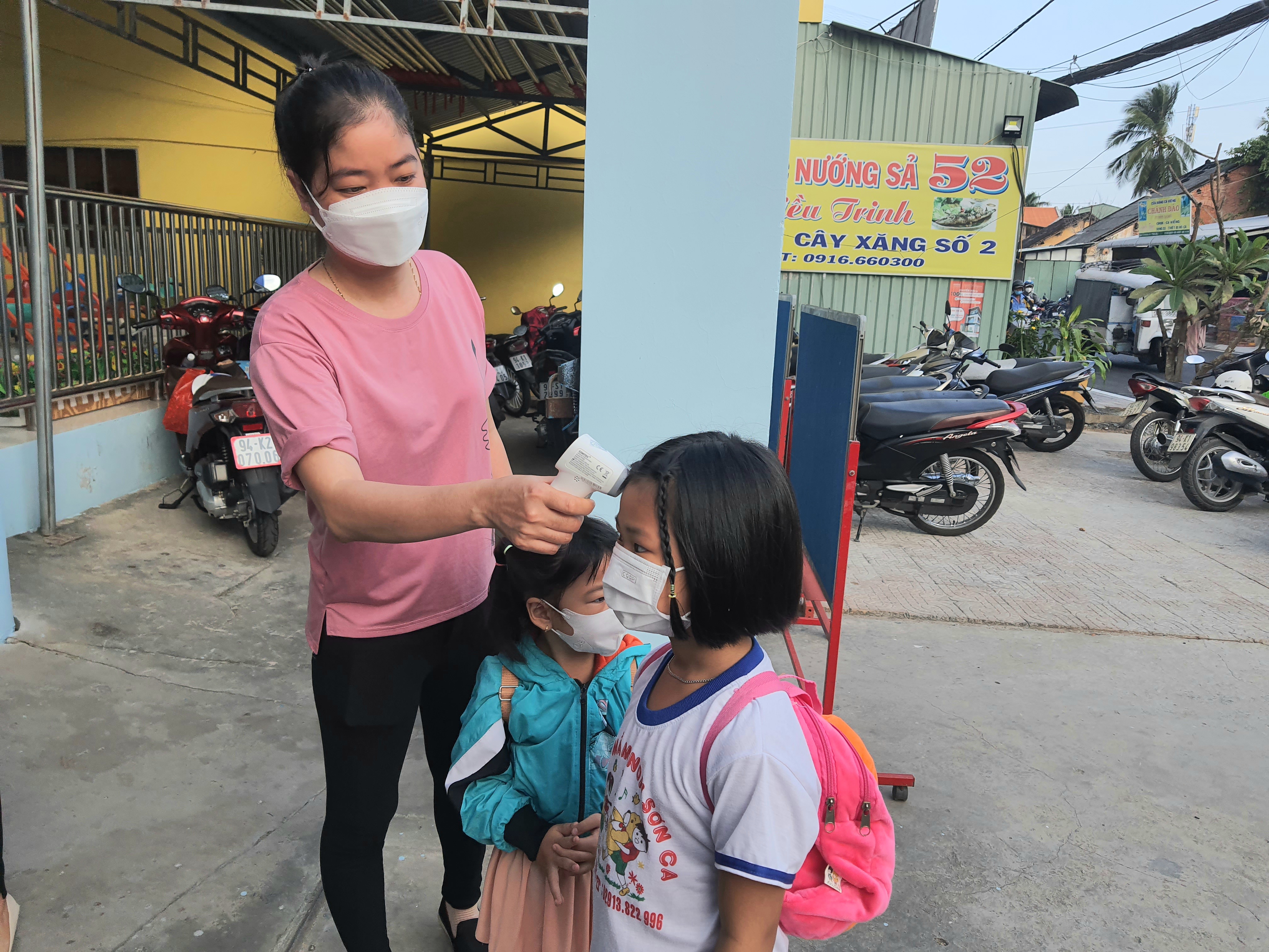 bac-li234u-h224ng-ng224n-tre-mam-non-ho-hoi-toi-truong-sau-10-th225ng-39nghi-dich-39_2.jpg bac-li234u-h224ng-ng224n-tre-mam-non-ho-hoi-toi-truong-sau-10-th225ng-39nghi-dich-39_2.jpg