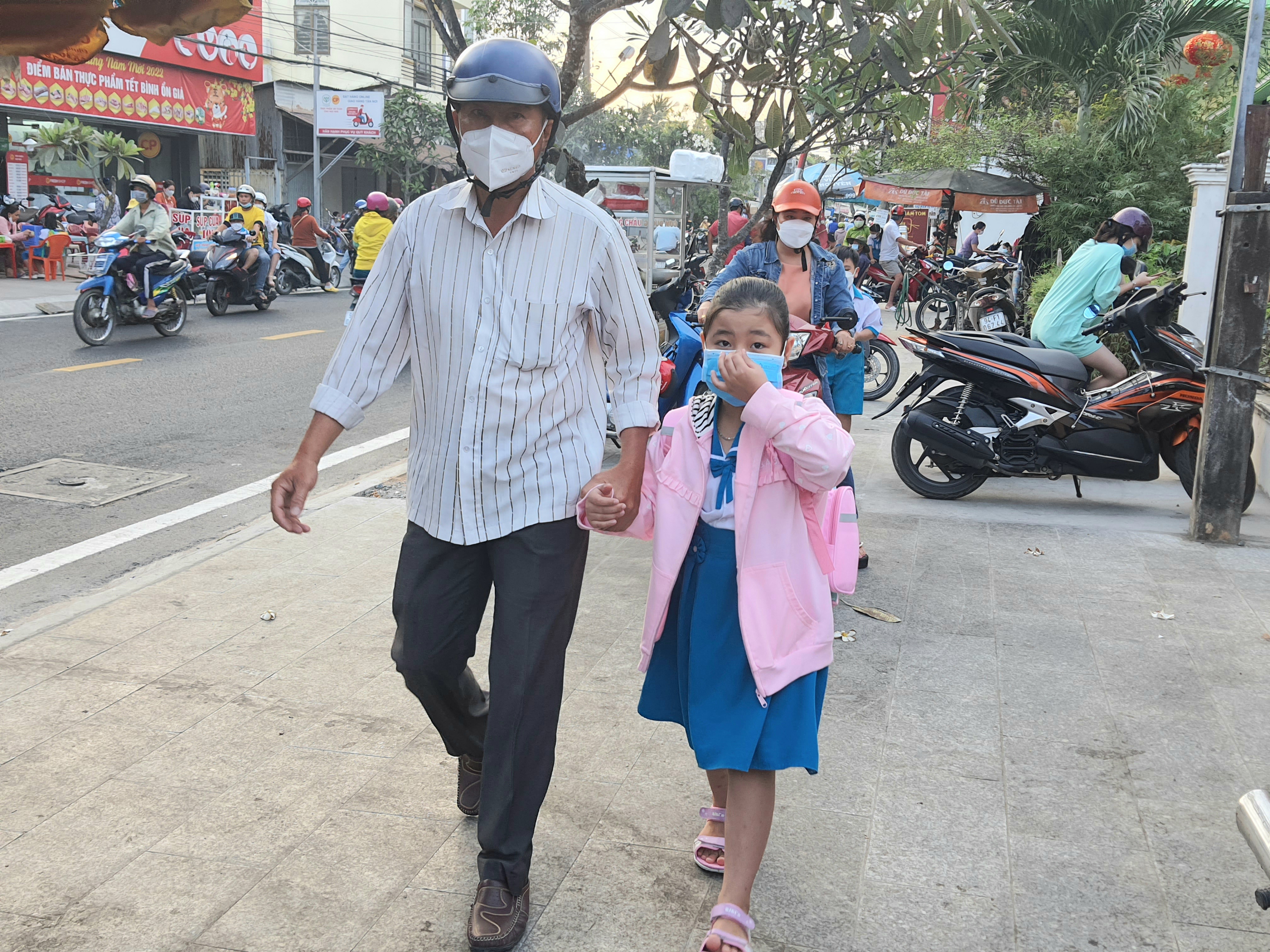 bac-li234u-h224ng-ng224n-tre-mam-non-ho-hoi-toi-truong-sau-10-th225ng-39nghi-dich-39_5.jpg bac-li234u-h224ng-ng224n-tre-mam-non-ho-hoi-toi-truong-sau-10-th225ng-39nghi-dich-39_5.jpg