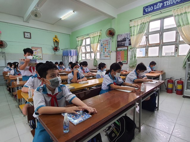 bac-li234u-hoc-sinh-tieu-hoc-h225o-huc-trong-ng224y-dau-tro-lai-truong-hoc-truc-tiep_2.jpg bac-li234u-hoc-sinh-tieu-hoc-h225o-huc-trong-ng224y-dau-tro-lai-truong-hoc-truc-tiep_2.jpg