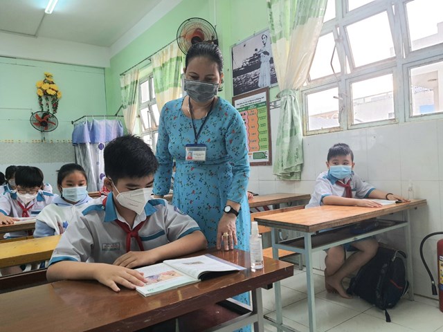 bac-li234u-hoc-sinh-tieu-hoc-h225o-huc-trong-ng224y-dau-tro-lai-truong-hoc-truc-tiep_6.jpg bac-li234u-hoc-sinh-tieu-hoc-h225o-huc-trong-ng224y-dau-tro-lai-truong-hoc-truc-tiep_6.jpg