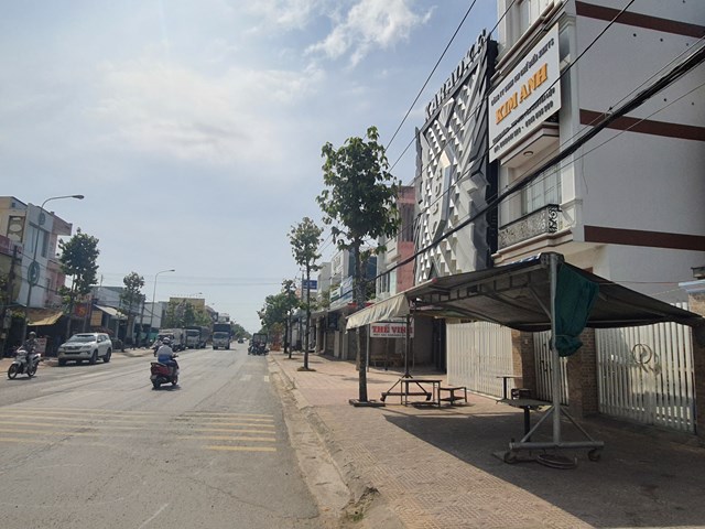 bac-li234u-tu-mai-c225c-dich-vu-cat-t243c-l224m-dep-spa-tham-my-vien-hoat-dong-tro-lai_2.jpg bac-li234u-tu-mai-c225c-dich-vu-cat-t243c-l224m-dep-spa-tham-my-vien-hoat-dong-tro-lai_2.jpg