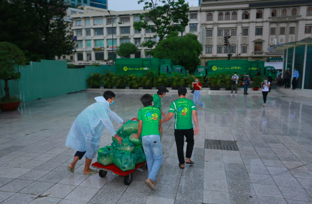 Bách Hoá Xanh cam kết giữ giá: Bán hàng có giới hạn, chủ động giảm sản lượng nếu giá đầu vào khó kiểm soát, nhập 20 tấn rau củ bằng đường thuỷ vào TP.HCM - Ảnh 3.