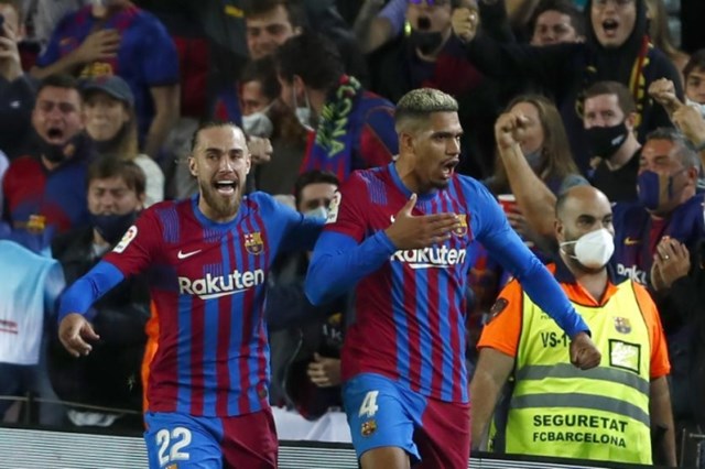 barca-chet-hut-tai-camp-nou_1.jpg barca-chet-hut-tai-camp-nou_1.jpg