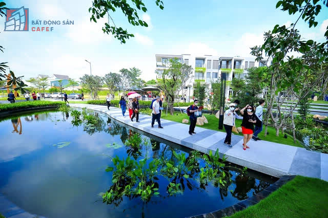 Bất động sản Bình Dương: Khan hiếm nhà phố, bùng nổ căn hộ - Ảnh 1. Bất động sản Bình Dương: Khan hiếm nhà phố, bùng nổ căn hộ - Ảnh 1.