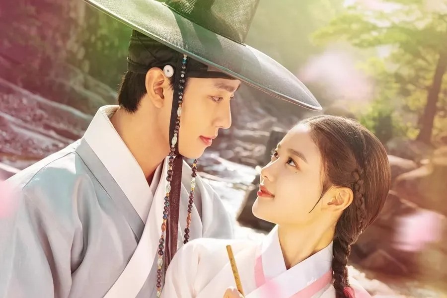 “Bầu trời rực đỏ” của Kim Yoo Jung, Ahn Hyo Seop lập thành tích rating mới