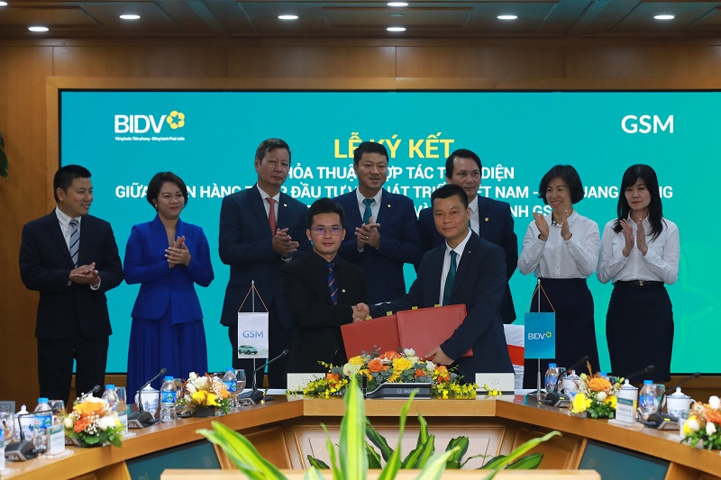 Đại diện BIDV Quang Trung và GSM ký kết Thỏa thuận hợp tác toàn diện giai đoạn 2023-2028