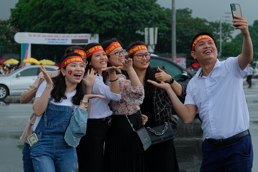 bien-nguoi-doi-mua-do-ve-s226n-my-d236nh-xem-39dai-chien39-u23-viet-nam-u23-th225i-lan_11.jpg bien-nguoi-doi-mua-do-ve-s226n-my-d236nh-xem-39dai-chien39-u23-viet-nam-u23-th225i-lan_11.jpg