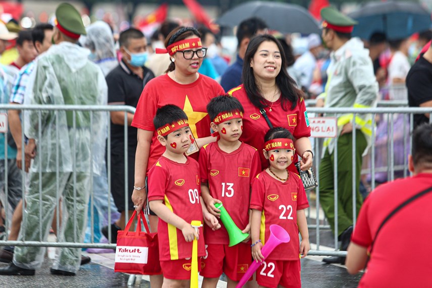 bien-nguoi-doi-mua-do-ve-s226n-my-d236nh-xem-39dai-chien39-u23-viet-nam-u23-th225i-lan_7.jpg bien-nguoi-doi-mua-do-ve-s226n-my-d236nh-xem-39dai-chien39-u23-viet-nam-u23-th225i-lan_7.jpg