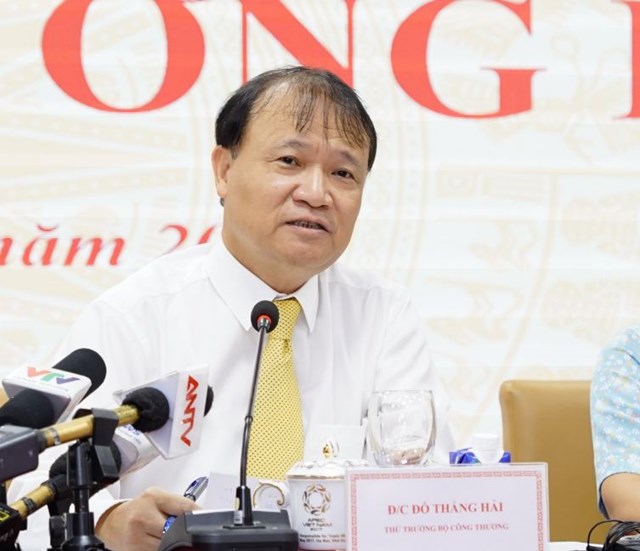 bo-c244ng-thuong-dua-ra-giai-ph225p-dam-bao-nguon-cung-xang-dau_1.jpg