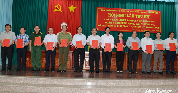 Bộ Chính trị, Ban Bí thư Trung ương Đảng chuẩn y nhân sự Tỉnh ủy Tiền Giang