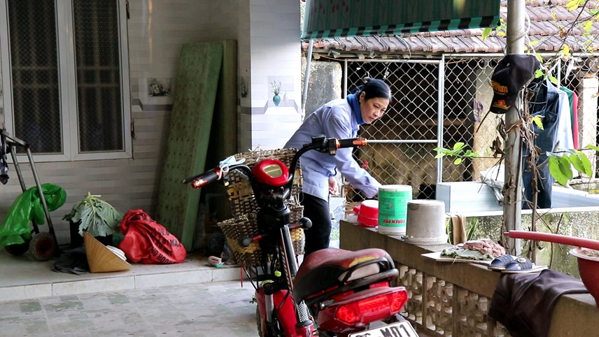 bo-me-nguoi-h249ng-trung-van-nam-bat-kh243c-khi-nhac-ve-con-trai_6.jpeg bo-me-nguoi-h249ng-trung-van-nam-bat-kh243c-khi-nhac-ve-con-trai_6.jpeg