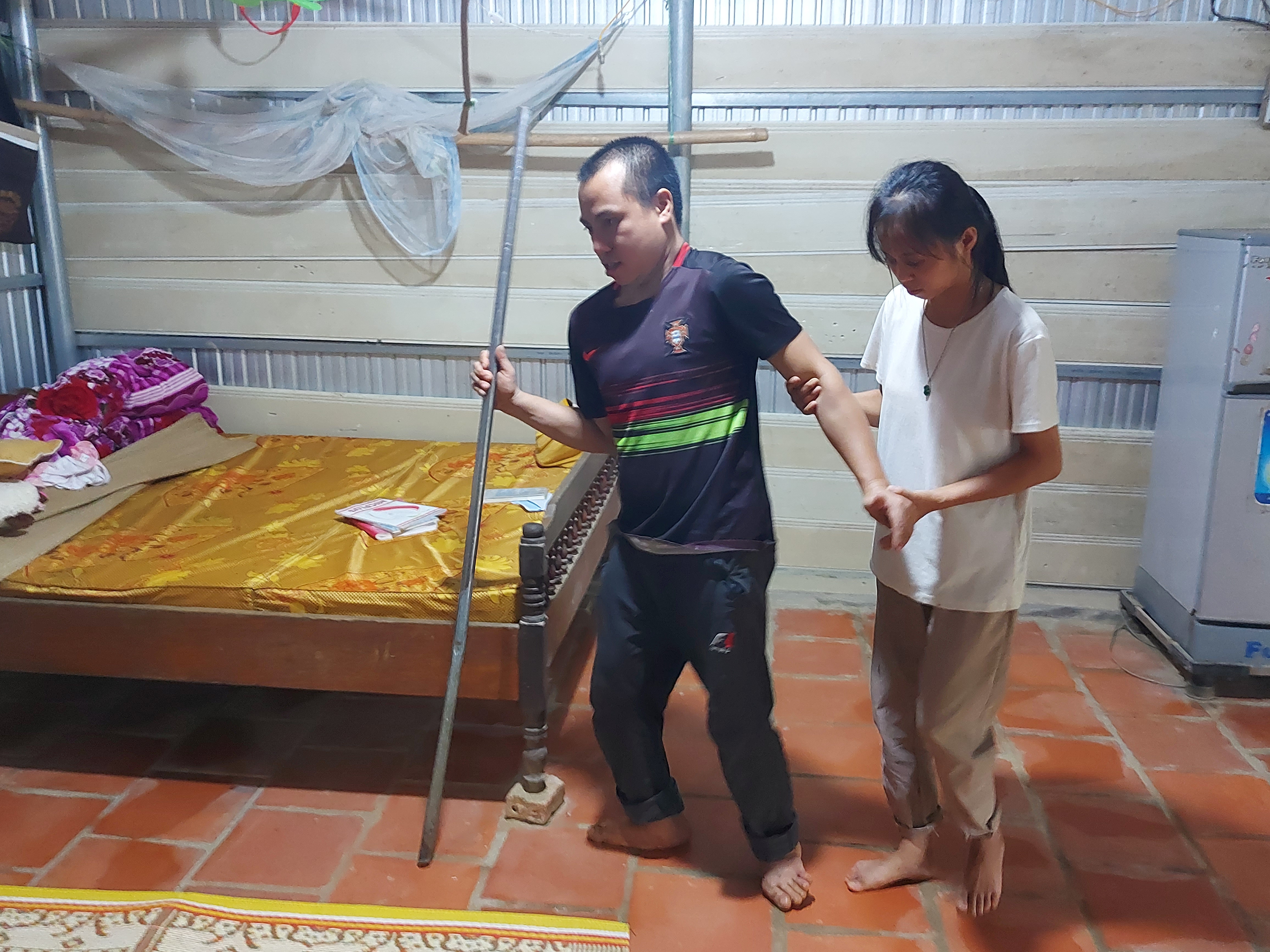 bo-t224n-tat-me-dau-om-nu-sinh-nguoi-muong-dat-2975-diem-vo-vun-giac-mo-v224o-dai-hoc_7.jpg bo-t224n-tat-me-dau-om-nu-sinh-nguoi-muong-dat-2975-diem-vo-vun-giac-mo-v224o-dai-hoc_7.jpg
