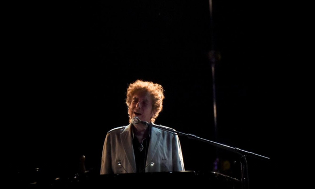 Bob Dylan bán hơn 600 ca khúc cho Universal Music Group