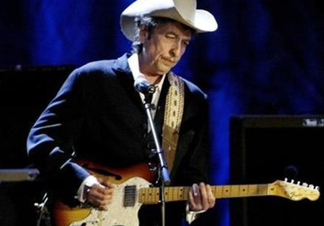 Bob Dylan bán hơn 600 ca khúc cho Universal Music Group - ảnh 1