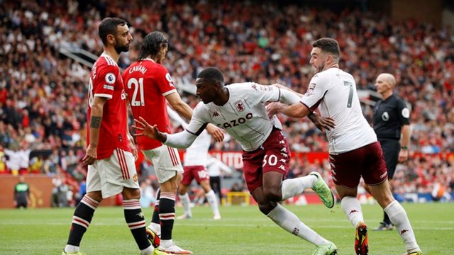 Bruno sút hỏng 11m, Man United thua sốc Aston Villa tại Old Trafford