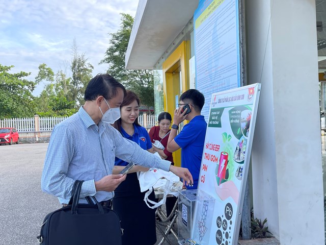 bsr-to-chuc-thu-gom-pin-cu-huong-ung-ng224y-m244i-truong-the-gioi-56_2.jpg