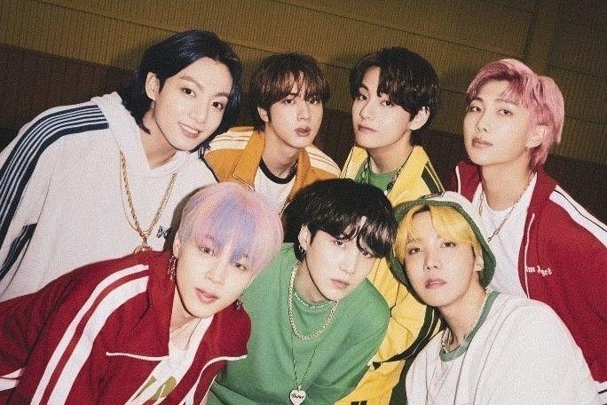 Butter của BTS xuống hạng, Stay của Justin Bieber số 1 Billboard Hot 100