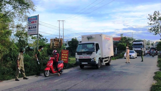 Công an TP Tam Kỳ phòng tuyến vững chắc chống dịch Covid-19