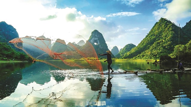 Công viên Địa chất Non nước Cao Bằng